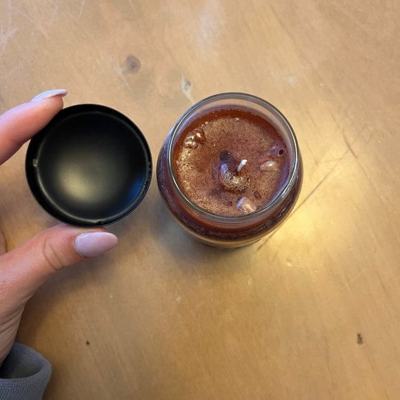 A Cheerful Giver- Nutmeg & Spice Scented Candle - 6 oz, Single Wick, Baby Jar - Picture 2 of 3